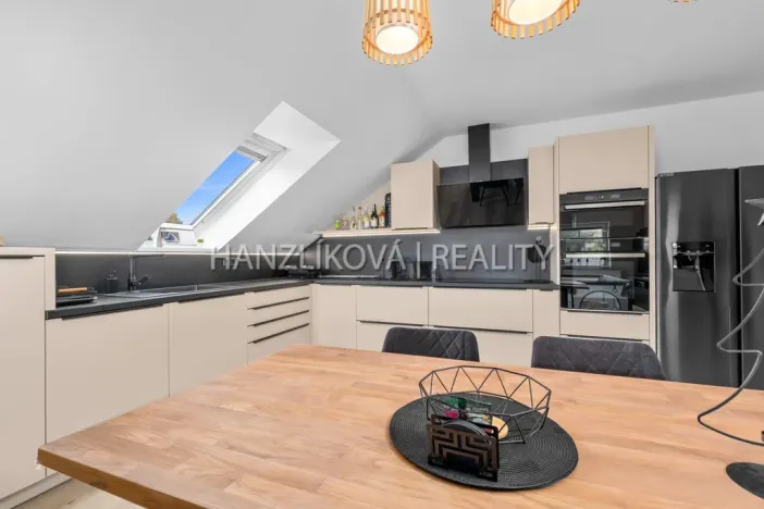 Pronájem bytu 3+kk, České Budějovice - České Budějovice 5, Pohůrecká, 110 m2
