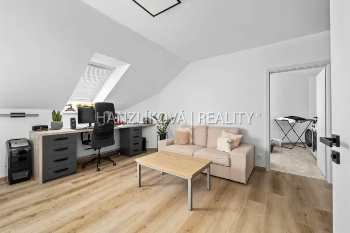 Pronájem bytu 3+kk, České Budějovice - České Budějovice 5, Pohůrecká, 110 m2