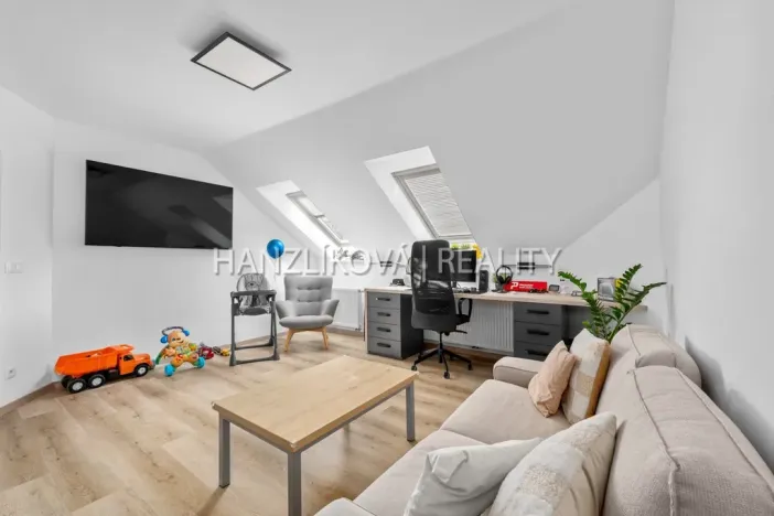 Pronájem bytu 3+kk, České Budějovice - České Budějovice 5, Pohůrecká, 110 m2