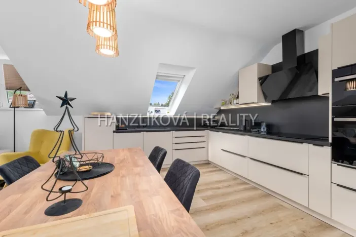 Pronájem bytu 3+kk, České Budějovice - České Budějovice 5, Pohůrecká, 110 m2