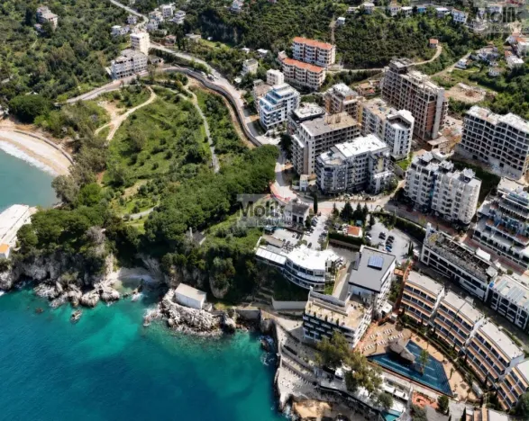 Prodej bytu 2+kk, Vlora, 59 m2