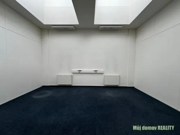 Pronájem kanceláře, Praha - Libeň, Lisabonská, 30 m2
