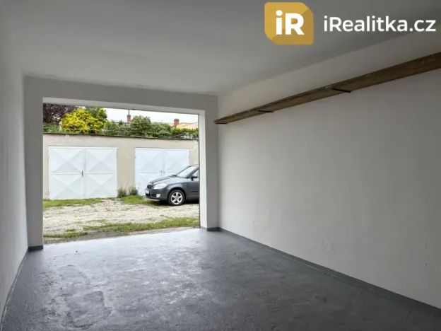 Prodej garáže, Opava, Vančurova, 19 m2