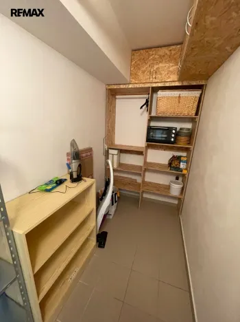Prodej bytu 1+kk, Hradec Králové - Třebeš, Svatojánská, 33 m2