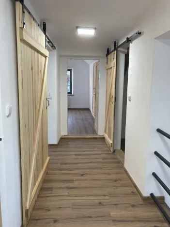 Pronájem bytu 2+kk, Besednice, Na Jamech, 60 m2