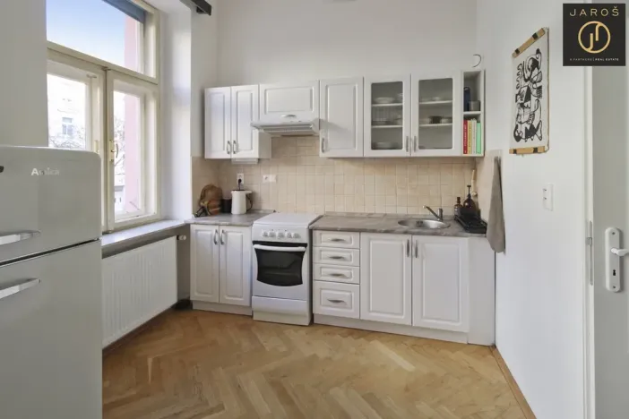 Pronájem bytu 2+kk, Praha - Bubeneč, Korunovační, 50 m2