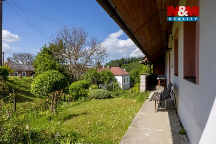 Prodej chalupy, Bouzov - Blažov, 160 m2