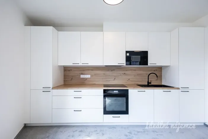 Pronájem bytu 3+kk, Praha - Vysočany, Gerstelova, 82 m2