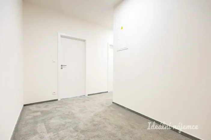 Pronájem bytu 3+kk, Praha - Vysočany, Gerstelova, 82 m2