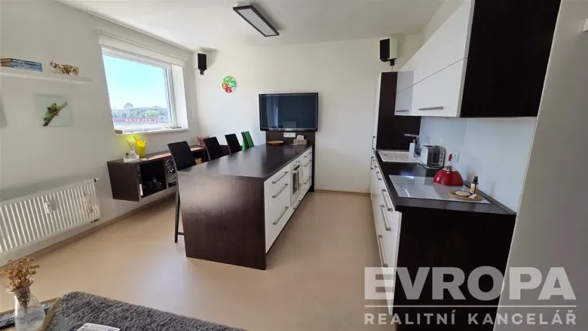 Prodej bytu 2+kk, Pardubice - Trnová, Josefa Bublíka, 56 m2