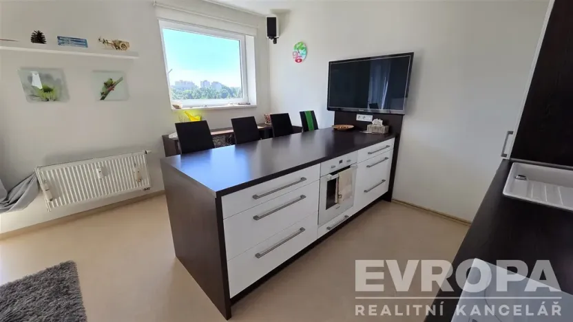 Prodej bytu 2+kk, Pardubice - Trnová, Josefa Bublíka, 56 m2