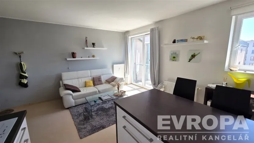 Prodej bytu 2+kk, Pardubice - Trnová, Josefa Bublíka, 56 m2