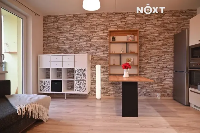 Pronájem bytu 2+kk, České Budějovice, Bezdrevská, 45 m2