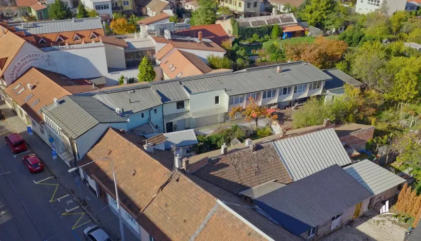 Prodej obchodního prostoru, Brno - Židenice, Táborská, 400 m2