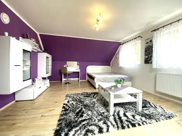 Pronájem rodinného domu, Klecany, Na vršku, 140 m2