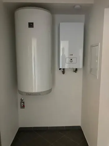 Pronájem bytu 1+1, Liberec, Šlikova, 38 m2