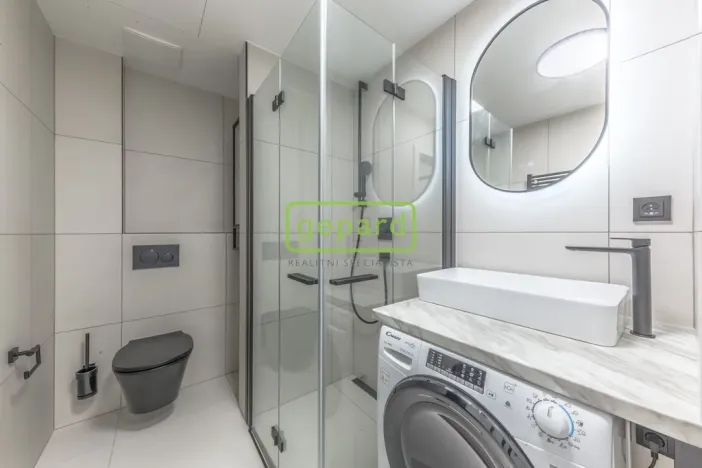 Pronájem bytu 1+kk, Praha, Krymská, 24 m2