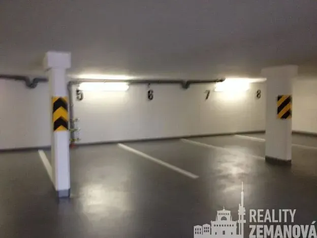 Pronájem bytu 1+kk, Praha - Michle, Hanusova, 38 m2