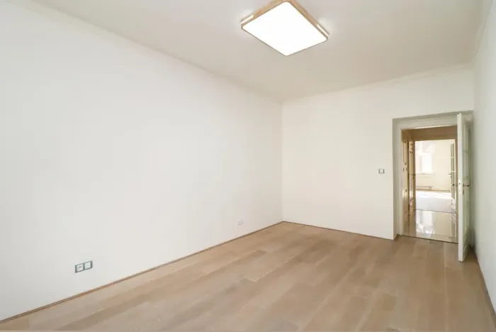 Pronájem bytu 3+1, Praha - Vinohrady, Vinohradská, 105 m2