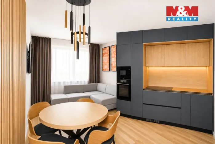 Prodej bytu 4+kk, Praha, Ke kříži, 76 m2