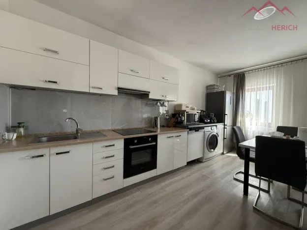 Pronájem bytu 3+kk, Chomutov, Ruská, 60 m2