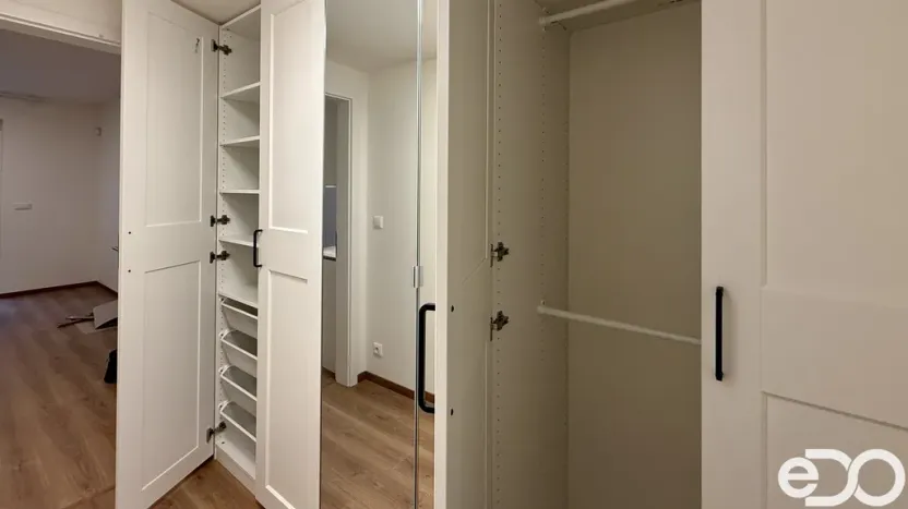 Pronájem bytu 1+kk, Praha, Poděbradská, 33 m2