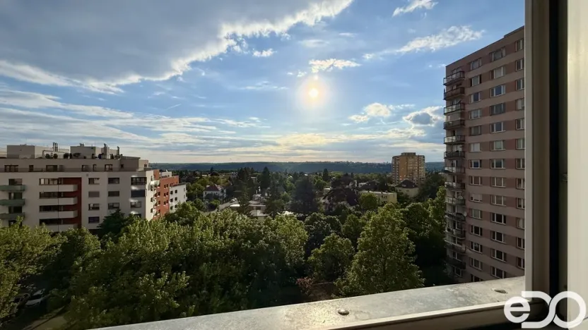 Pronájem bytu 1+kk, Praha, Vavřenova, 24 m2