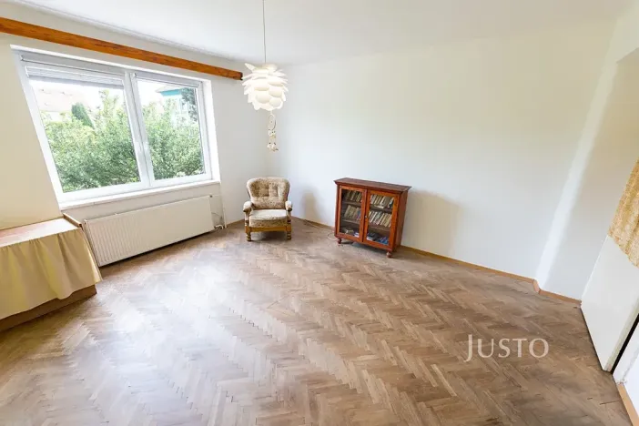 Prodej bytu 2+1, Kroměříž, Jiráskova, 63 m2