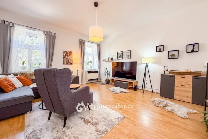 Prodej bytu 3+kk, Znojmo, Pražákova, 75 m2