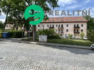 Prodej bytu 4+kk, Milovice, Kaštanova, 92 m2