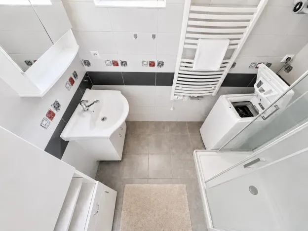Prodej bytu 3+1, Benešov, Ladova, 68 m2