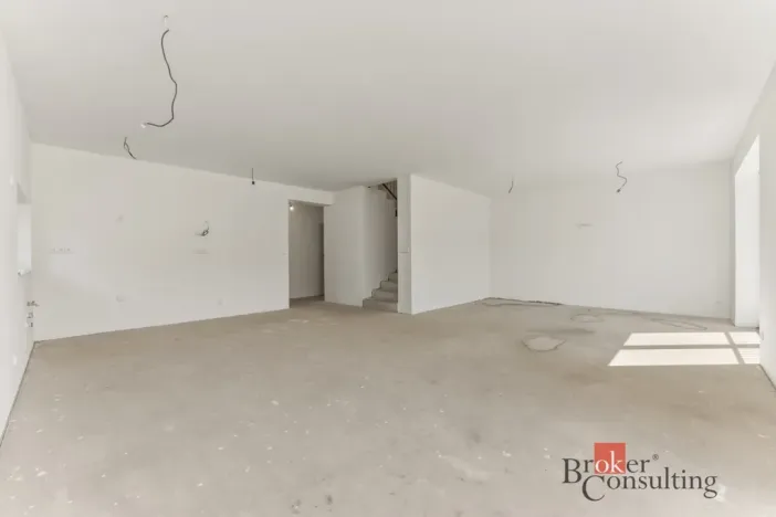 Prodej rodinného domu, Mladé Buky - Hertvíkovice, 264 m2
