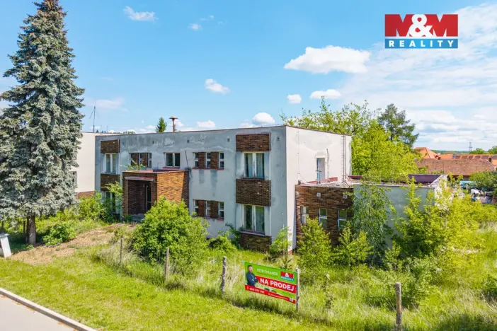Prodej obchodního prostoru, Mirotice, Školní, 700 m2
