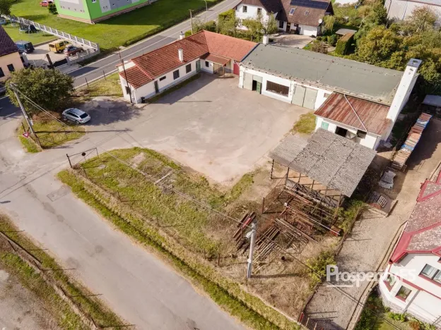 Prodej kanceláře, Okna, 475 m2