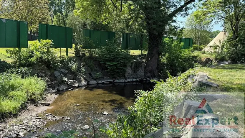 Prodej rodinného domu, Praha - Záběhlice, K prádelně, 950 m2
