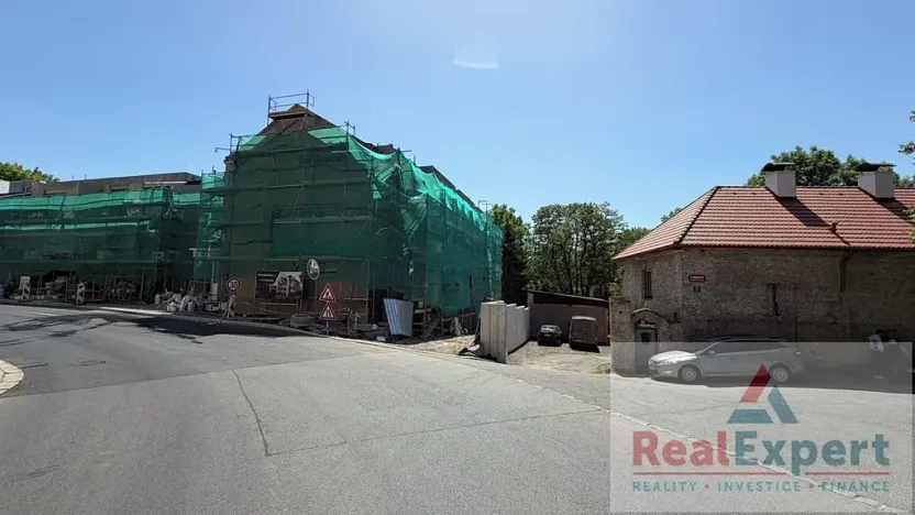 Prodej rodinného domu, Praha - Záběhlice, K prádelně, 950 m2