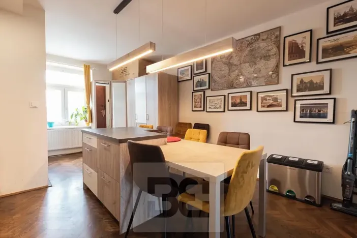 Pronájem bytu 2+1, Praha - Nové Město, Ječná, 77 m2