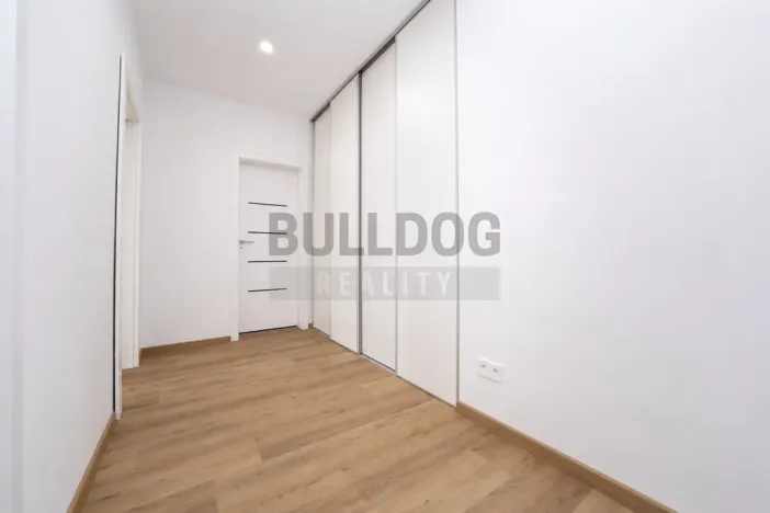 Pronájem bytu 2+kk, Praha - Libeň, Zenklova, 60 m2