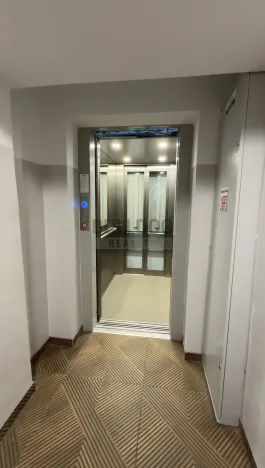 Pronájem bytu 2+kk, Praha - Libeň, Zenklova, 60 m2