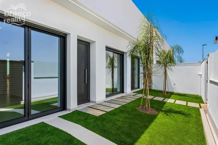 Prodej rodinného domu, Los Alcazares, Murcia, Španělsko, 109 m2