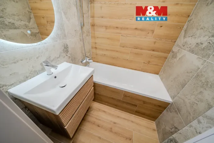 Prodej bytu 3+kk, Ostrava - Poruba, Charkovská, 58 m2