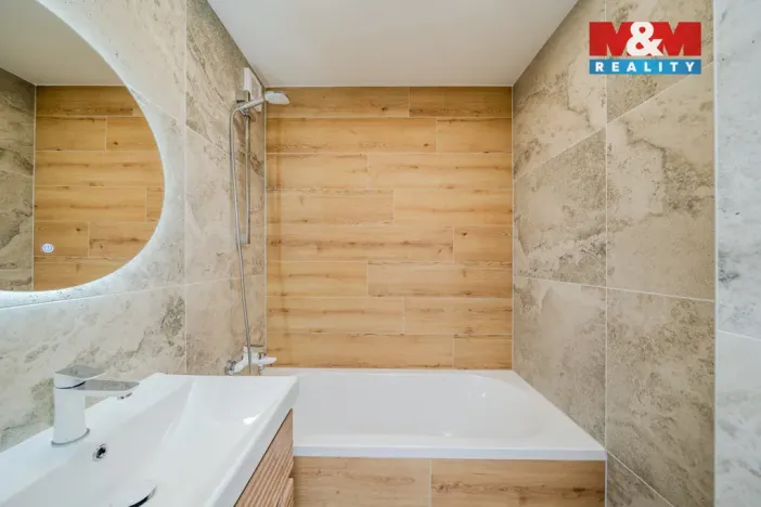 Prodej bytu 3+kk, Ostrava - Poruba, Charkovská, 58 m2