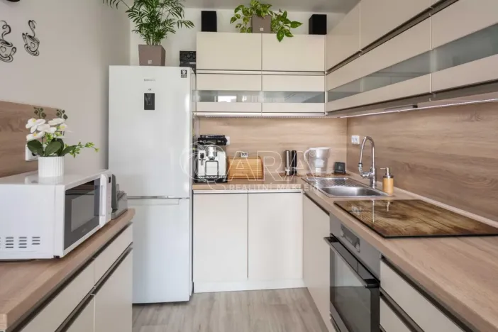 Prodej bytu 2+kk, Neratovice, 17. listopadu, 38 m2