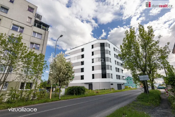Prodej komerčního pozemku, Karlovy Vary, Dubová, 1547 m2
