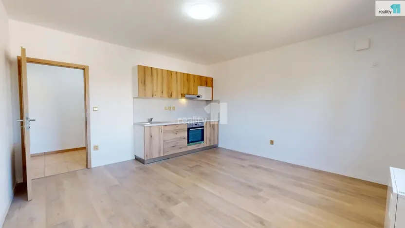 Pronájem bytu 1+kk, Senožaty, 31 m2