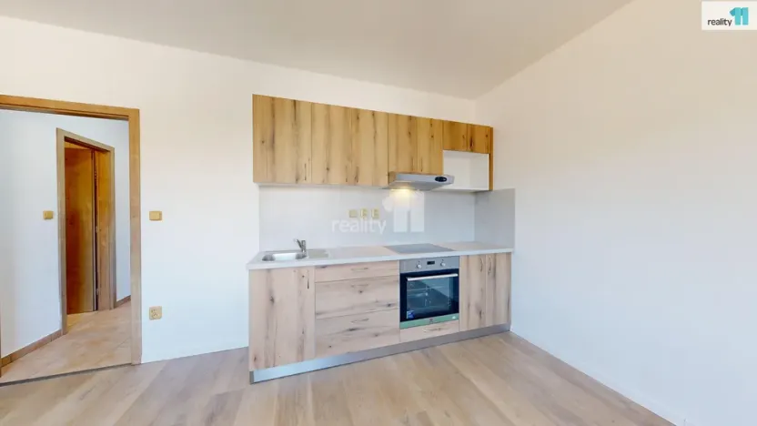 Pronájem bytu 1+kk, Senožaty, 31 m2
