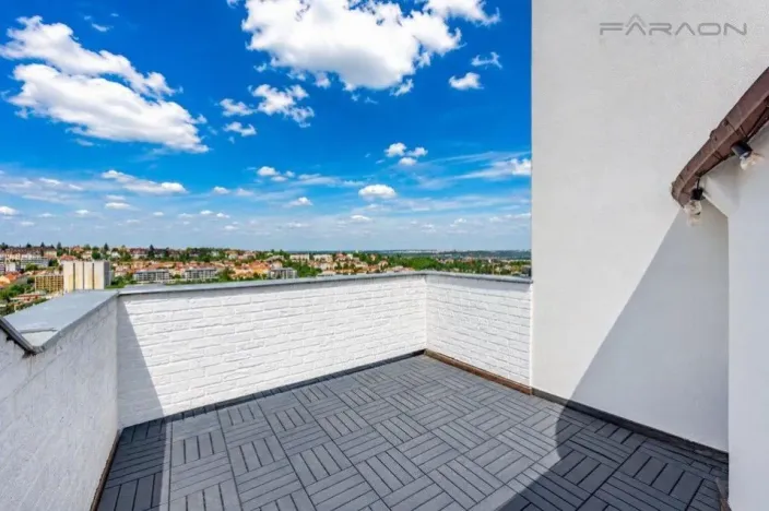 Pronájem bytu 4+kk, Praha - Břevnov, Šlikova, 160 m2
