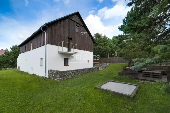 Prodej ubytování, Loučná pod Klínovcem - Háj, 380 m2
