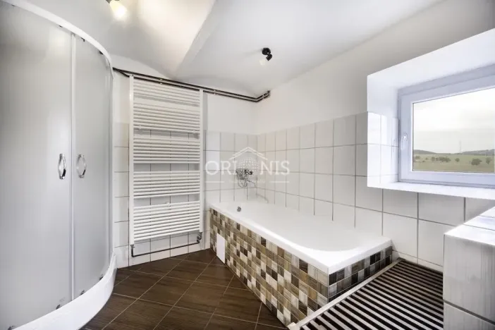 Prodej ubytování, Loučná pod Klínovcem - Háj, 380 m2
