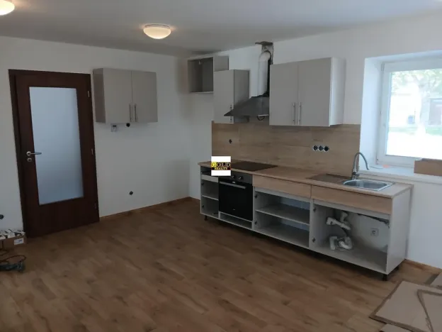 Pronájem rodinného domu, Mlázovice, Novopacká, 80 m2